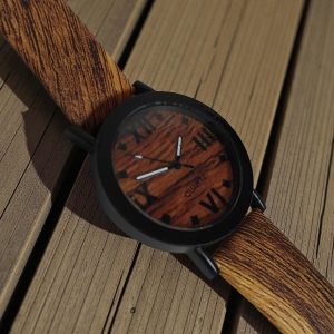 (BW-72) Unisex adult/teenager non-branded wood effect strap watch