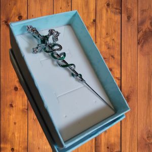 (E80) Ladies Single Goth punk style over ear earring