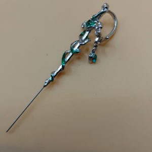 (E80) Ladies Single Goth punk style over ear earring