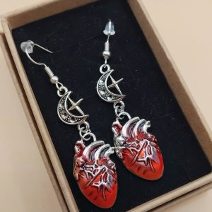 (E54) Ladies / teenagers Goth punk earrings