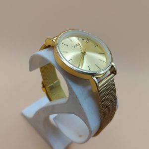 (LW256) Ladies / teenager Soki Brand new boxed stainless steel watch