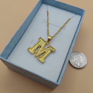 (N618) Letter M lightweight pendant necklace